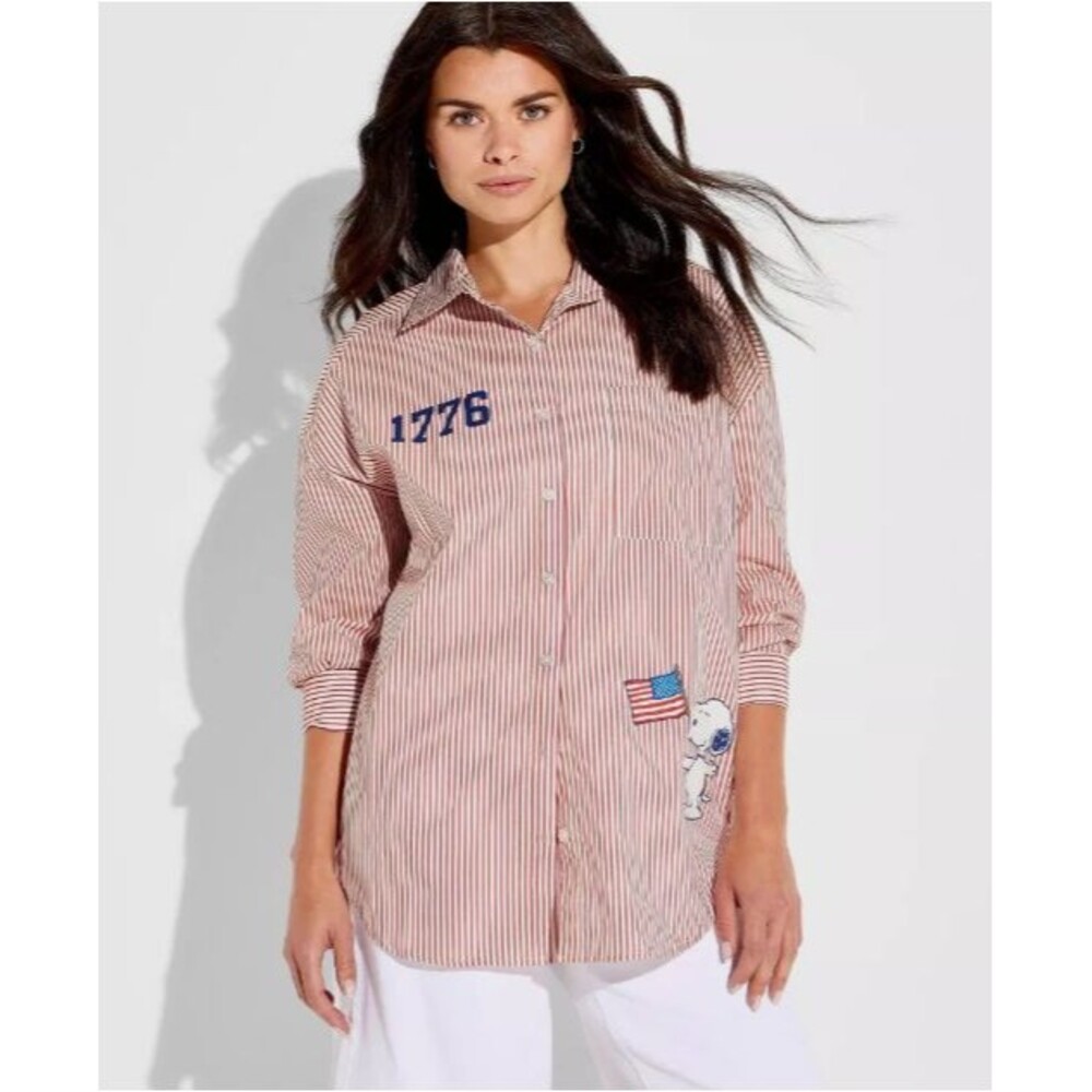 Women's American Peanuts Snoopy Woven Graphic Button-Down Shirt - Red M NWT